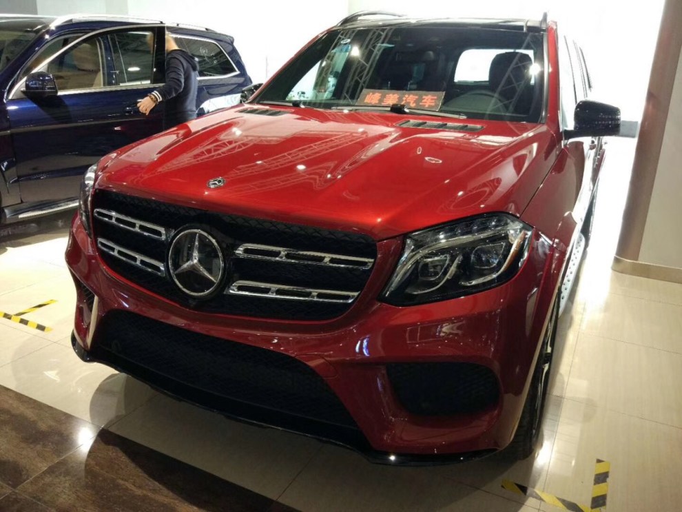 奔驰gls450加拿大版,枫叶红外观颜色