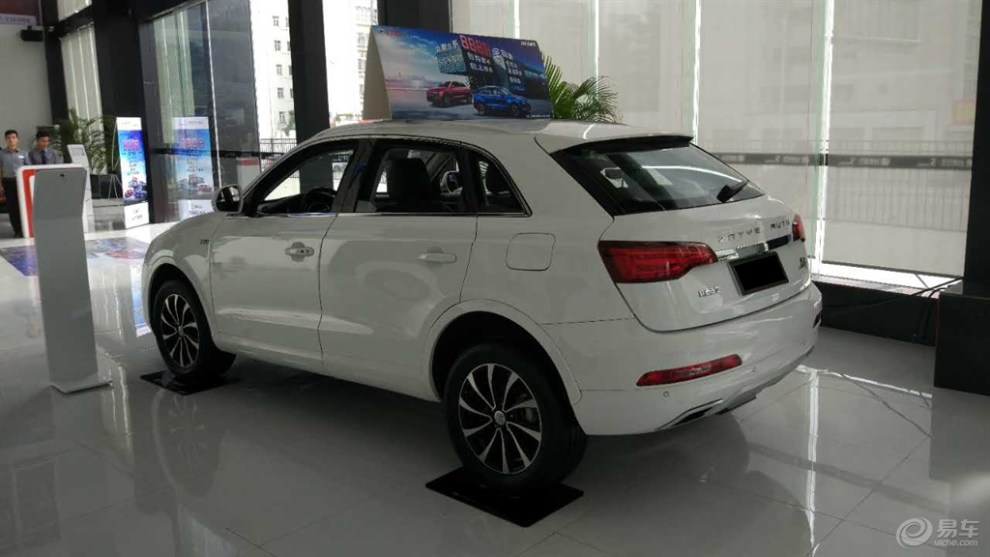 众泰sr7白色欣赏