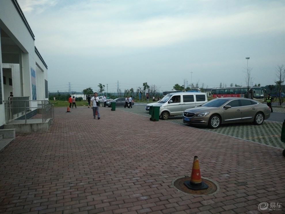 车友实拍#寒亭服务区