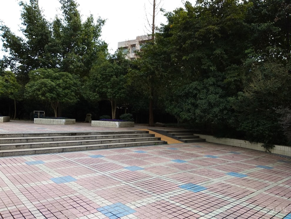 【四川cs35车友会】大象 自驾cs35游德阳庐山公园