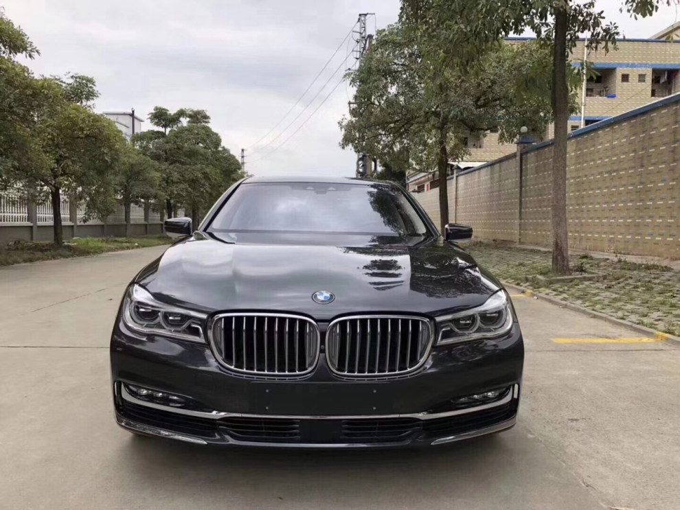 17德版宝马750li