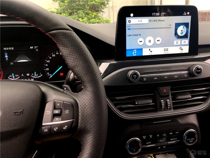 一是仪表盘显示清晰,明了.