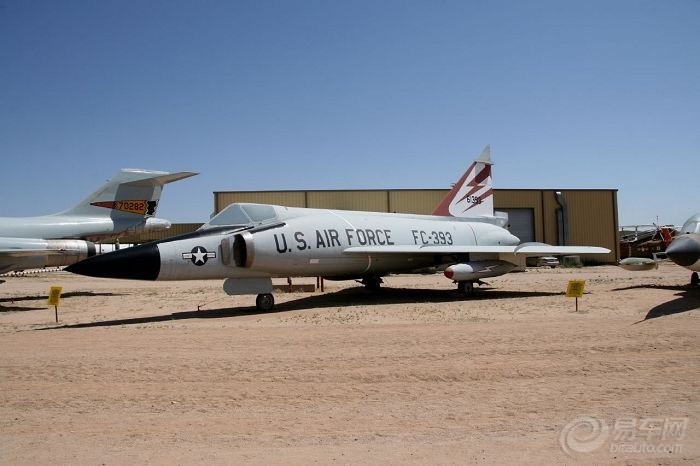 美国百字头战斗机图集(f-102"三角剑")