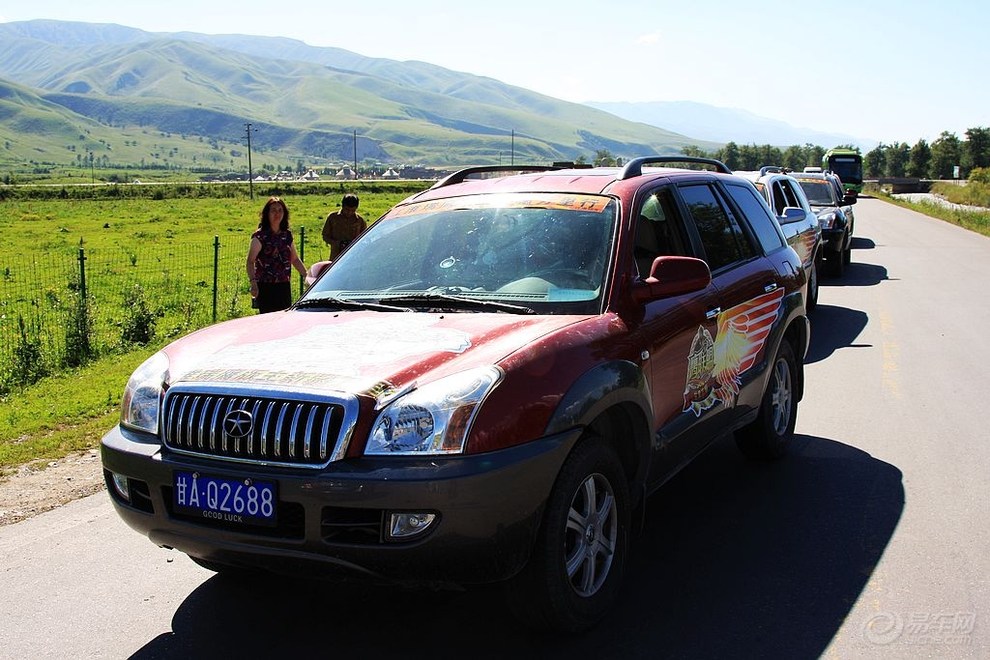 鹰翔西域图片集锦